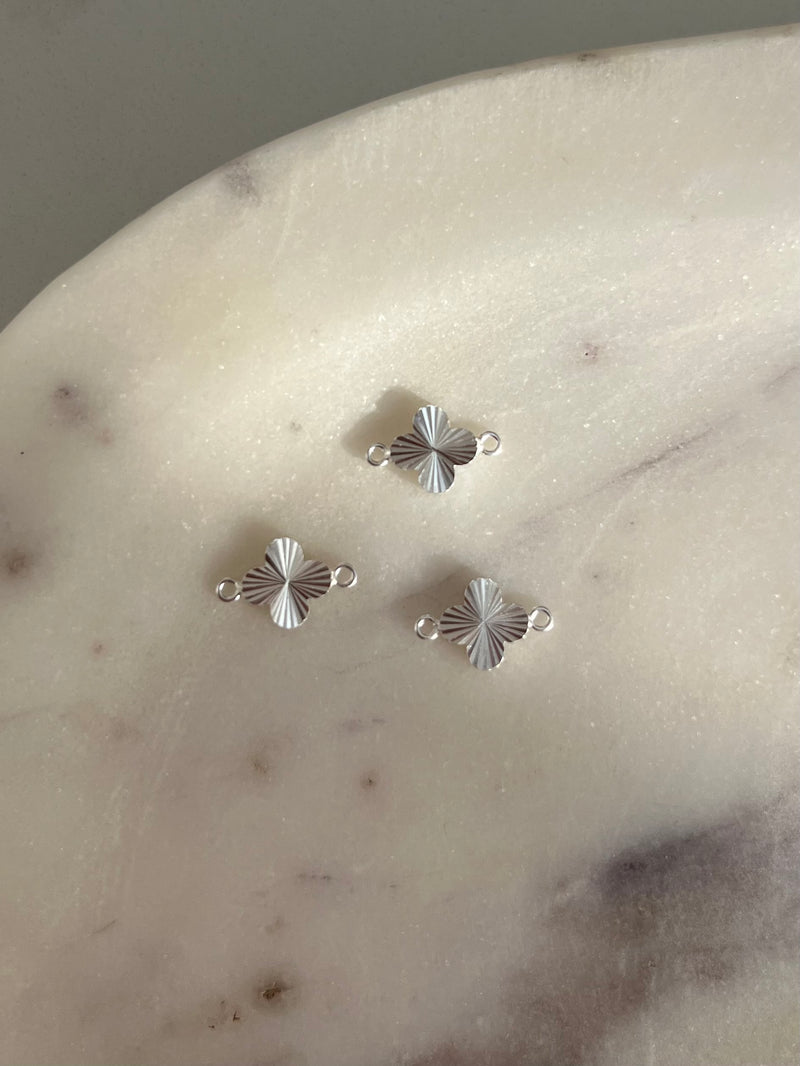 Textured clover connectors (Sterling Silver and Gold Filled)