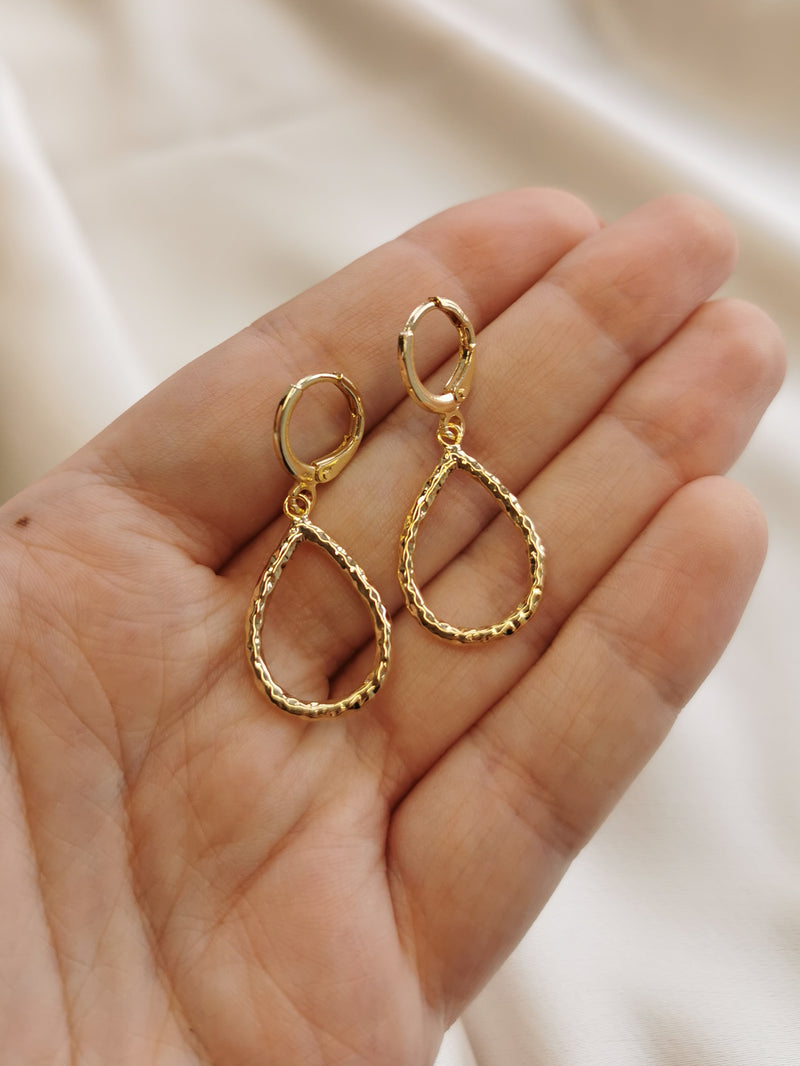Hammered Teardrop - 14k Gold Plated Huggie earrings