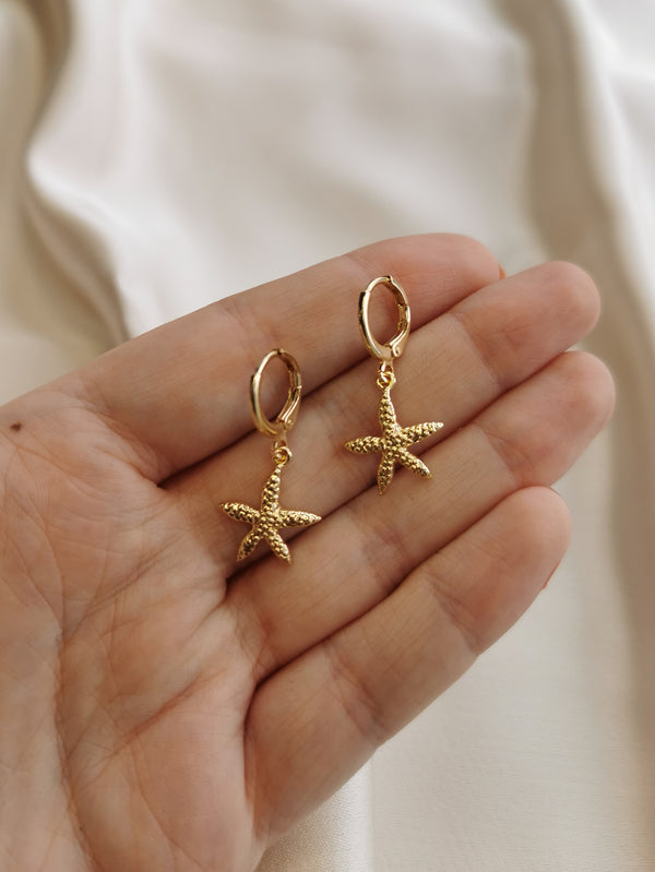 Starfish - 14k Gold Plated Huggie earrings