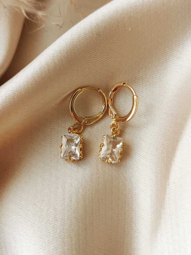 Bella - 14k Gold Plated Huggie earrings